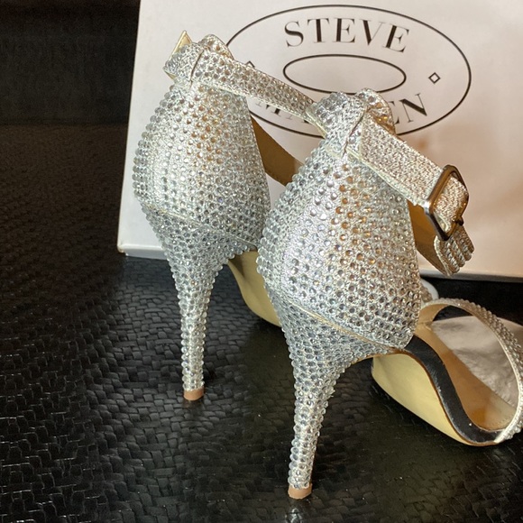 Silver Sparkly Steve Madden Heels! - Picture 2 of 4
